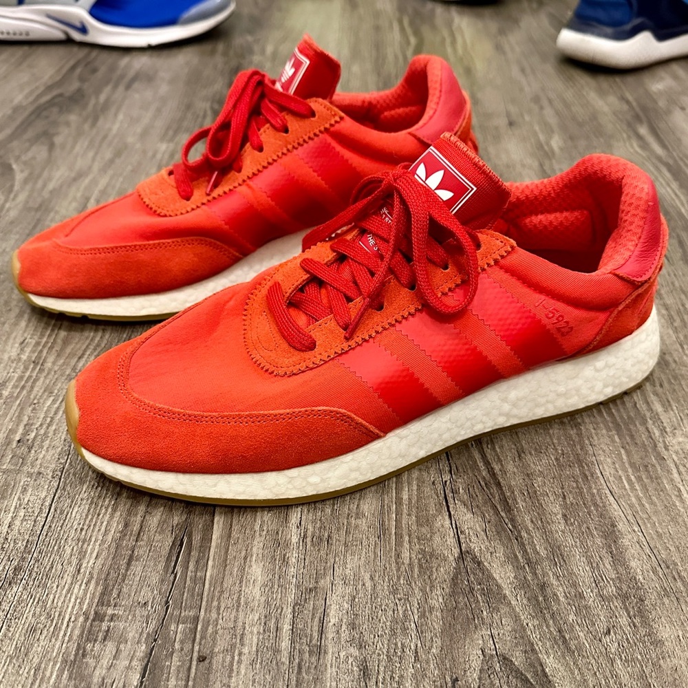Men’s adidas Iniki I-5923 size 12